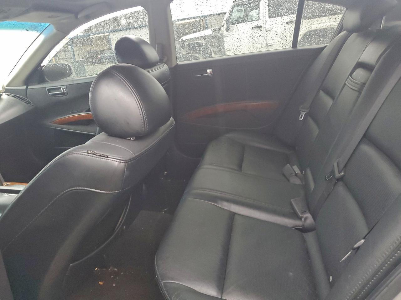 2005 NISSAN MAXIMA SE photo 10