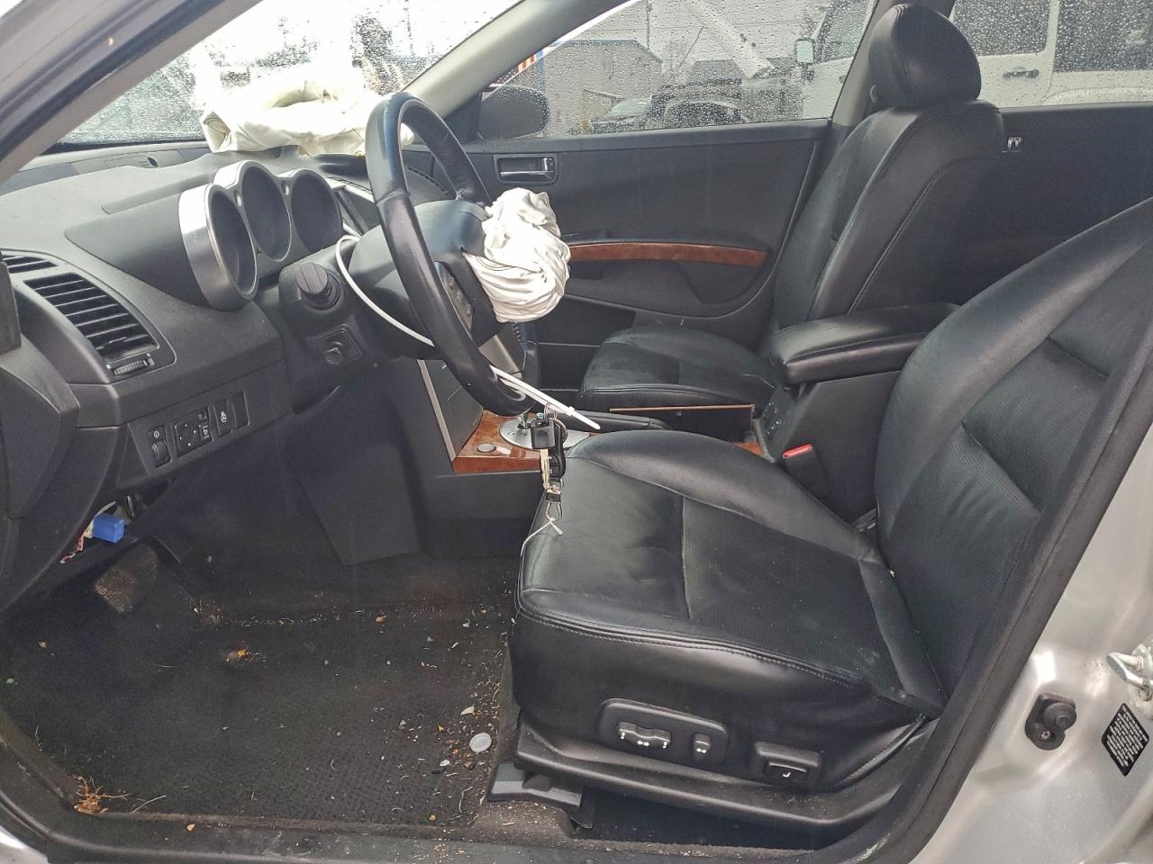 2005 NISSAN MAXIMA SE photo 7
