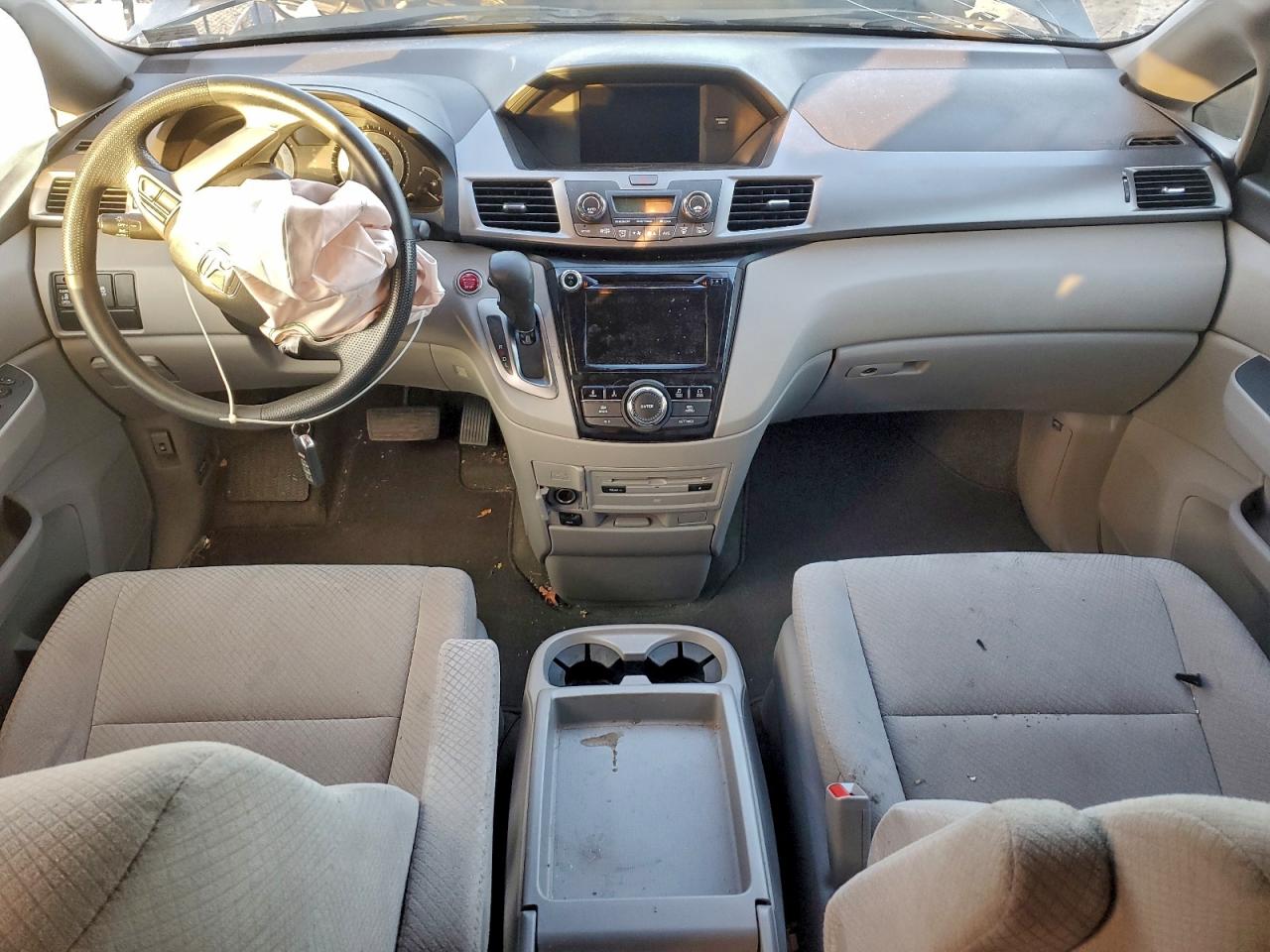 2016 HONDA ODYSSEY SE photo 8