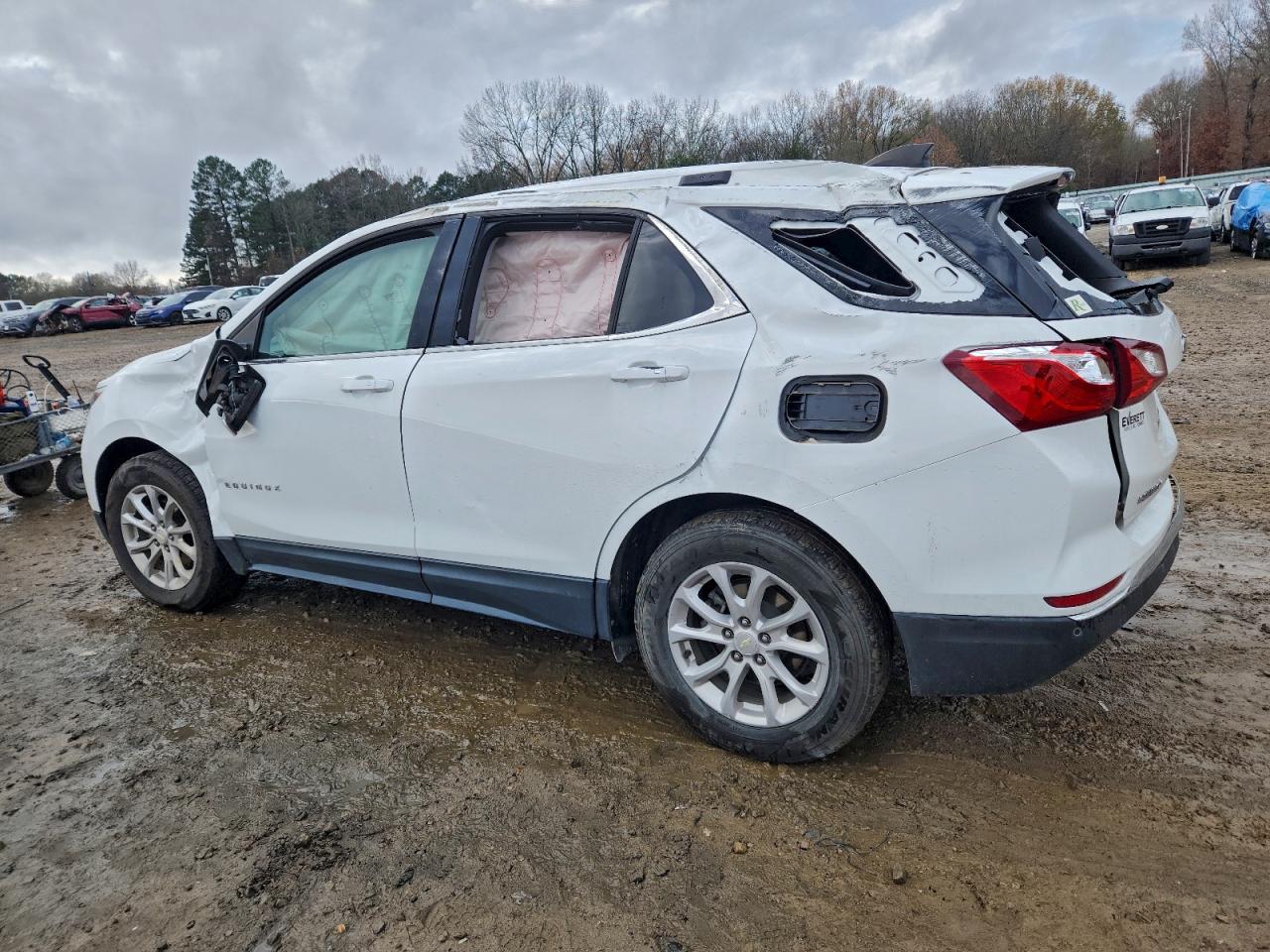 2019 CHEVROLET EQUINOX LT photo 2