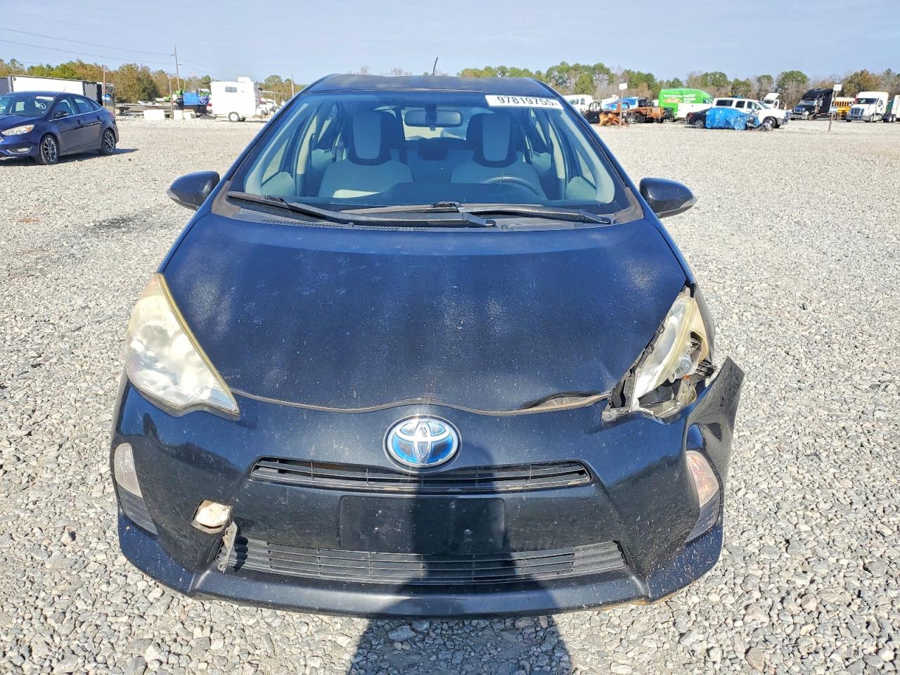 2013 TOYOTA PRIUS C photo 5
