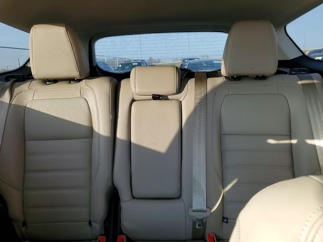 2017 FORD ESCAPE TITANIUM photo 6