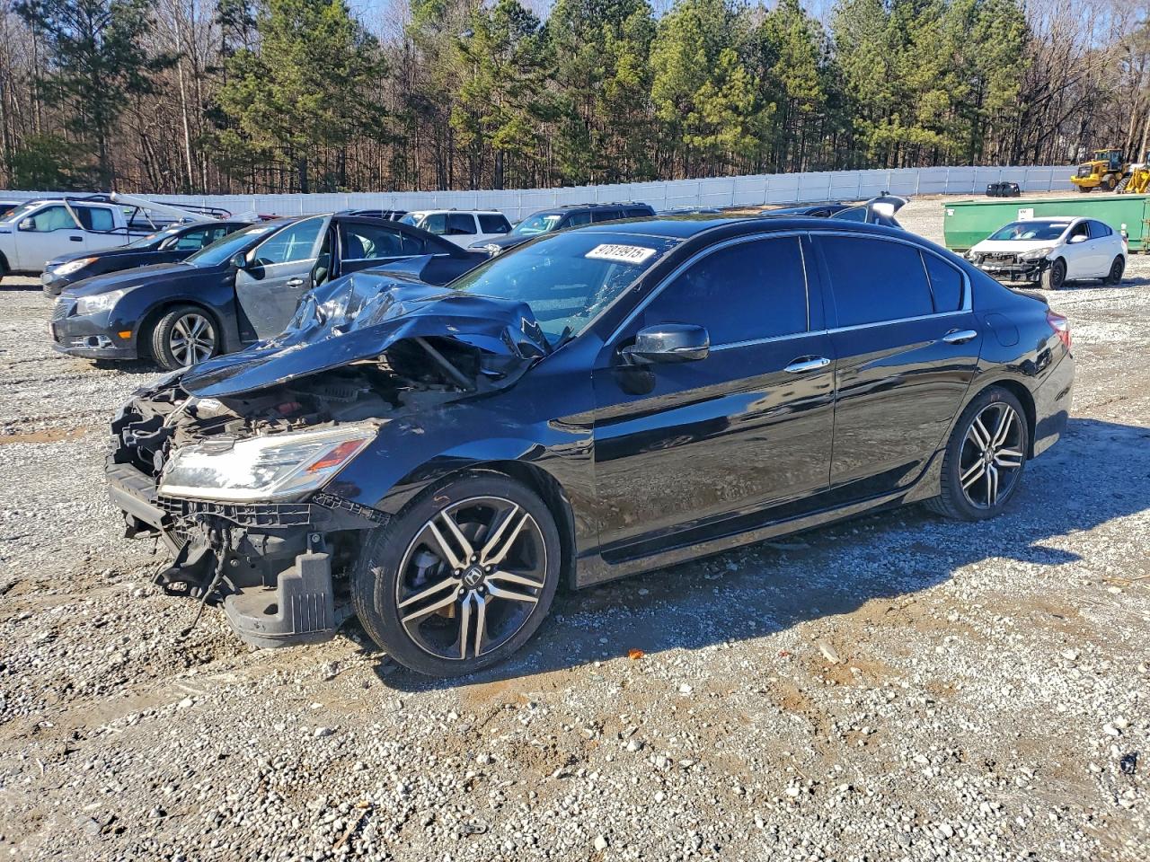 2017 HONDA ACCORD