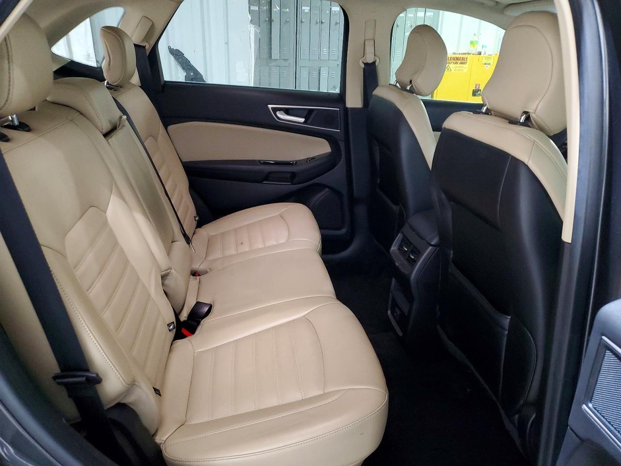 2018 FORD EDGE SEL photo 11