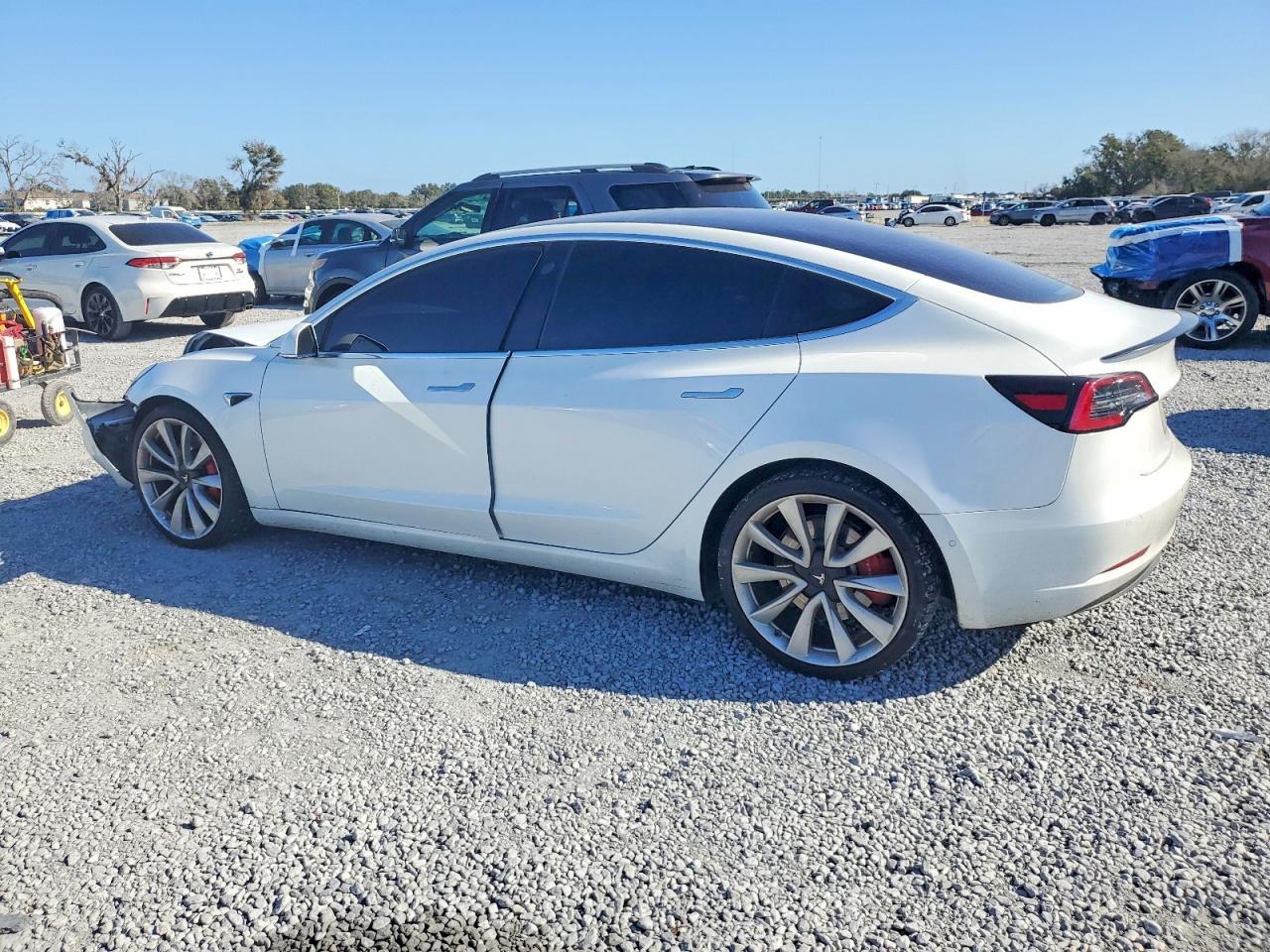 2018 TESLA MODEL 3 photo 2