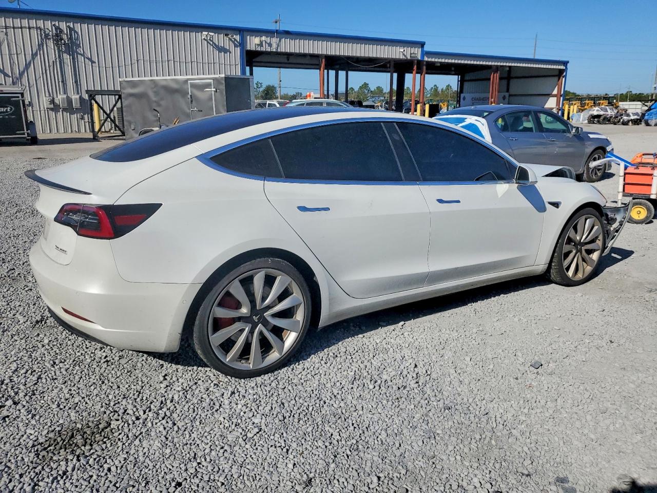 2018 TESLA MODEL 3 photo 3