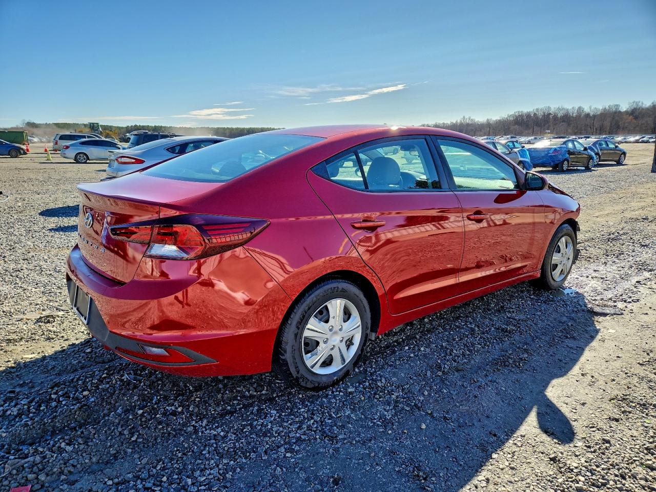 2019 HYUNDAI ELANTRA SE photo 3