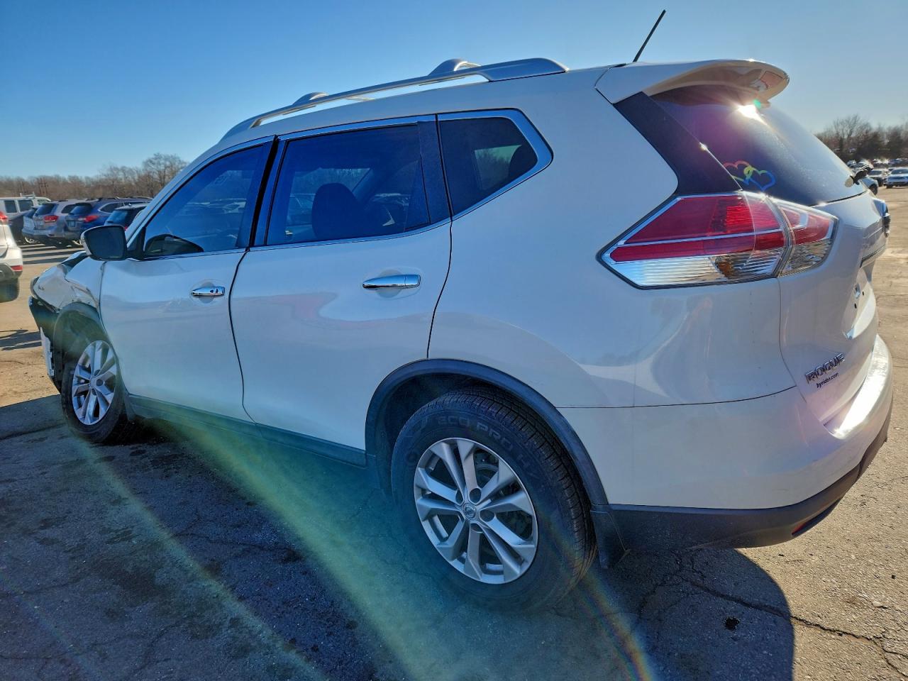 2016 NISSAN ROGUE photo 3