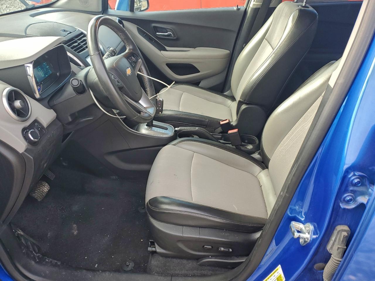 2015 CHEVROLET TRAX 1LT photo 7