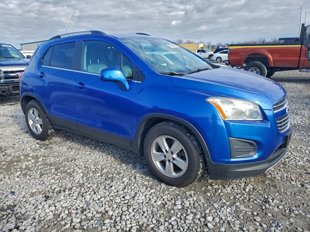 2015 CHEVROLET TRAX 1LT photo 4