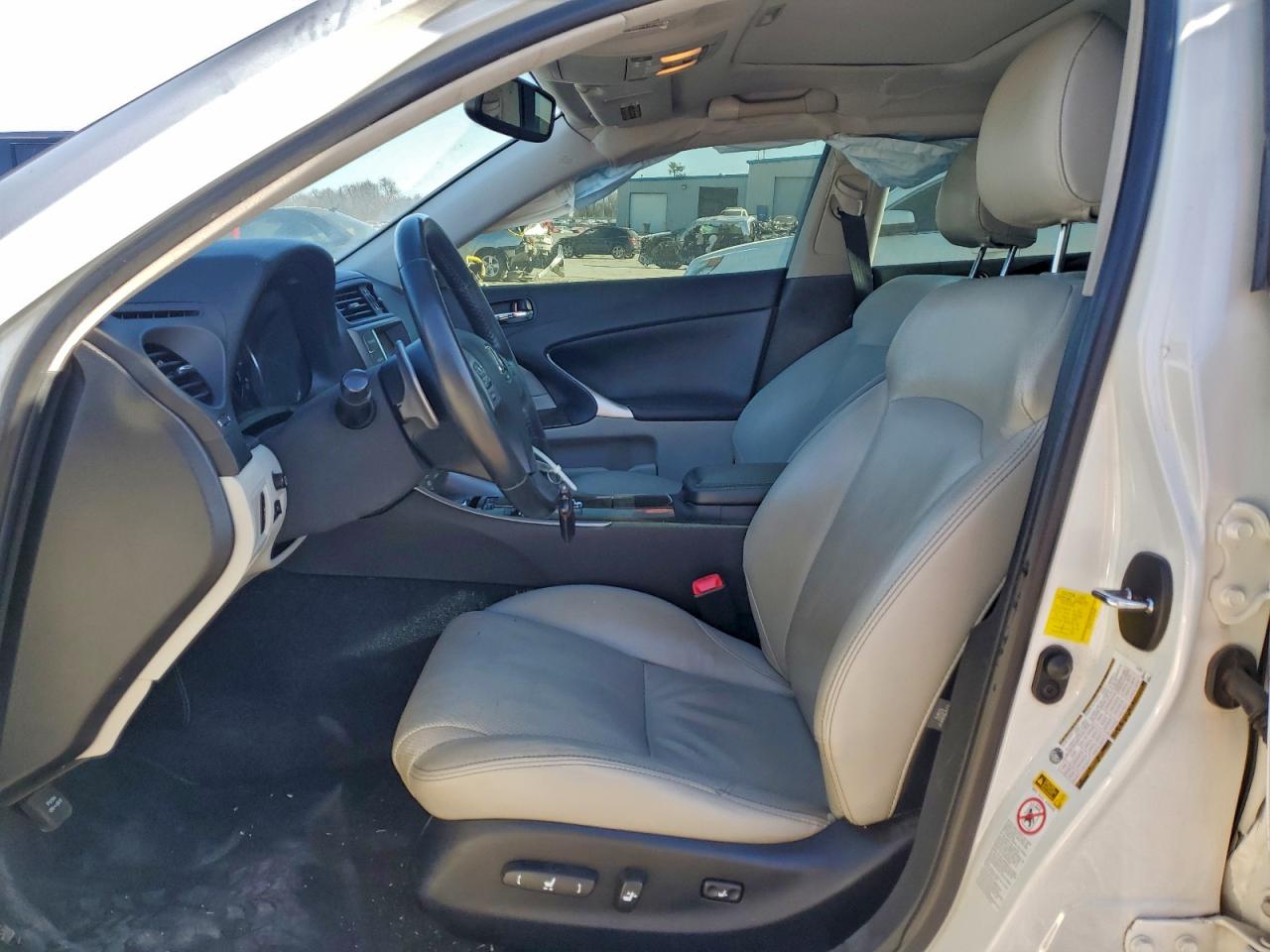 2012 LEXUS IS 250 photo 19