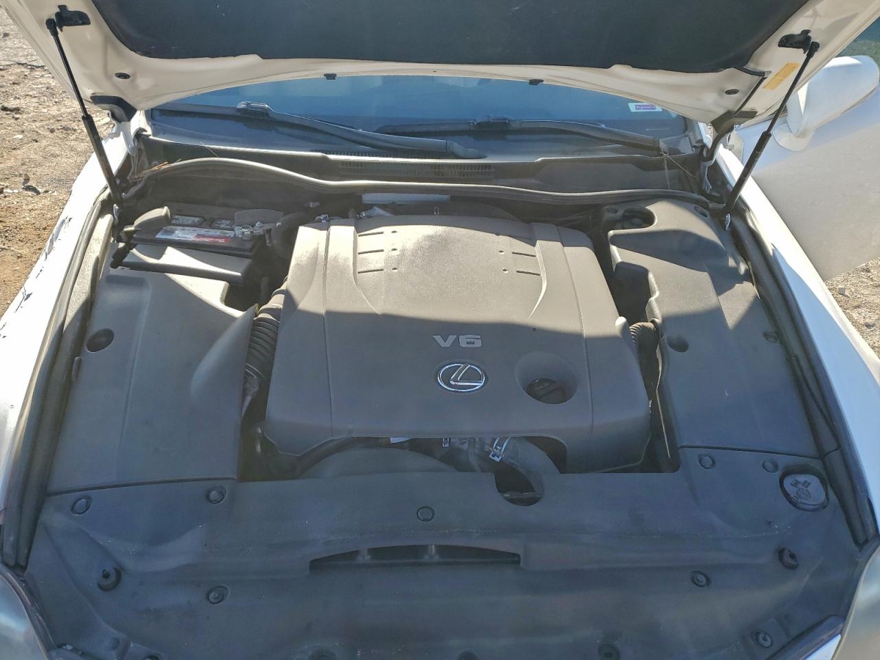 2012 LEXUS IS 250 photo 31
