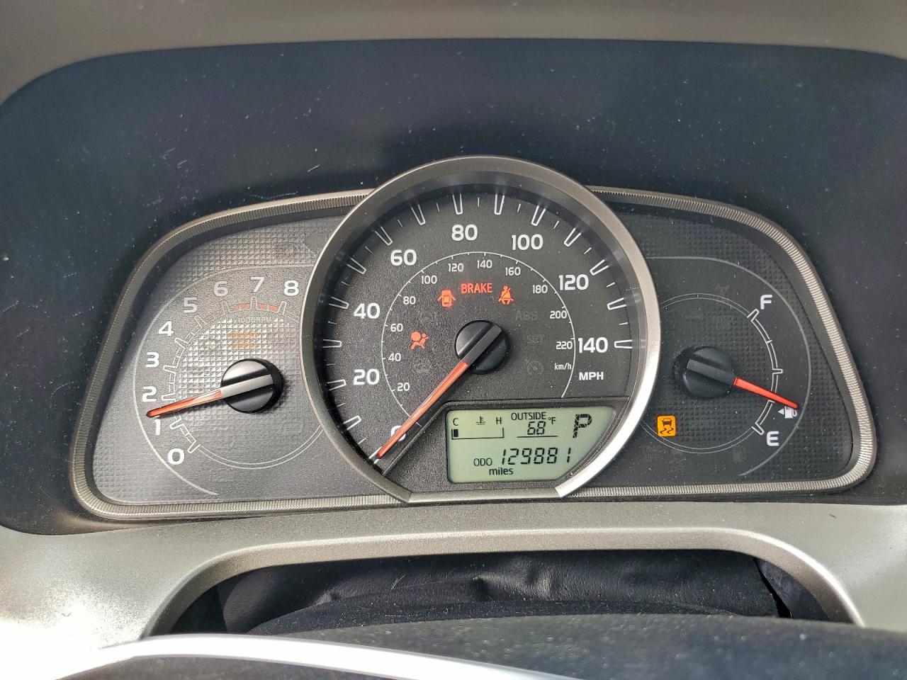 2014 TOYOTA RAV4 XLE photo 9
