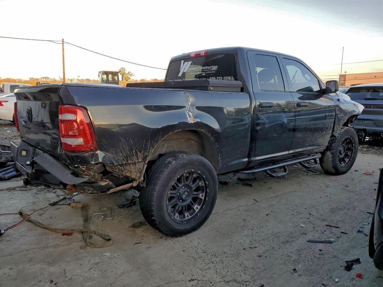 2018 RAM 1500 ST photo 3