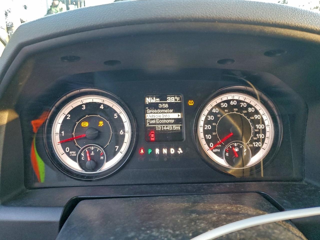 2018 RAM 1500 ST photo 9