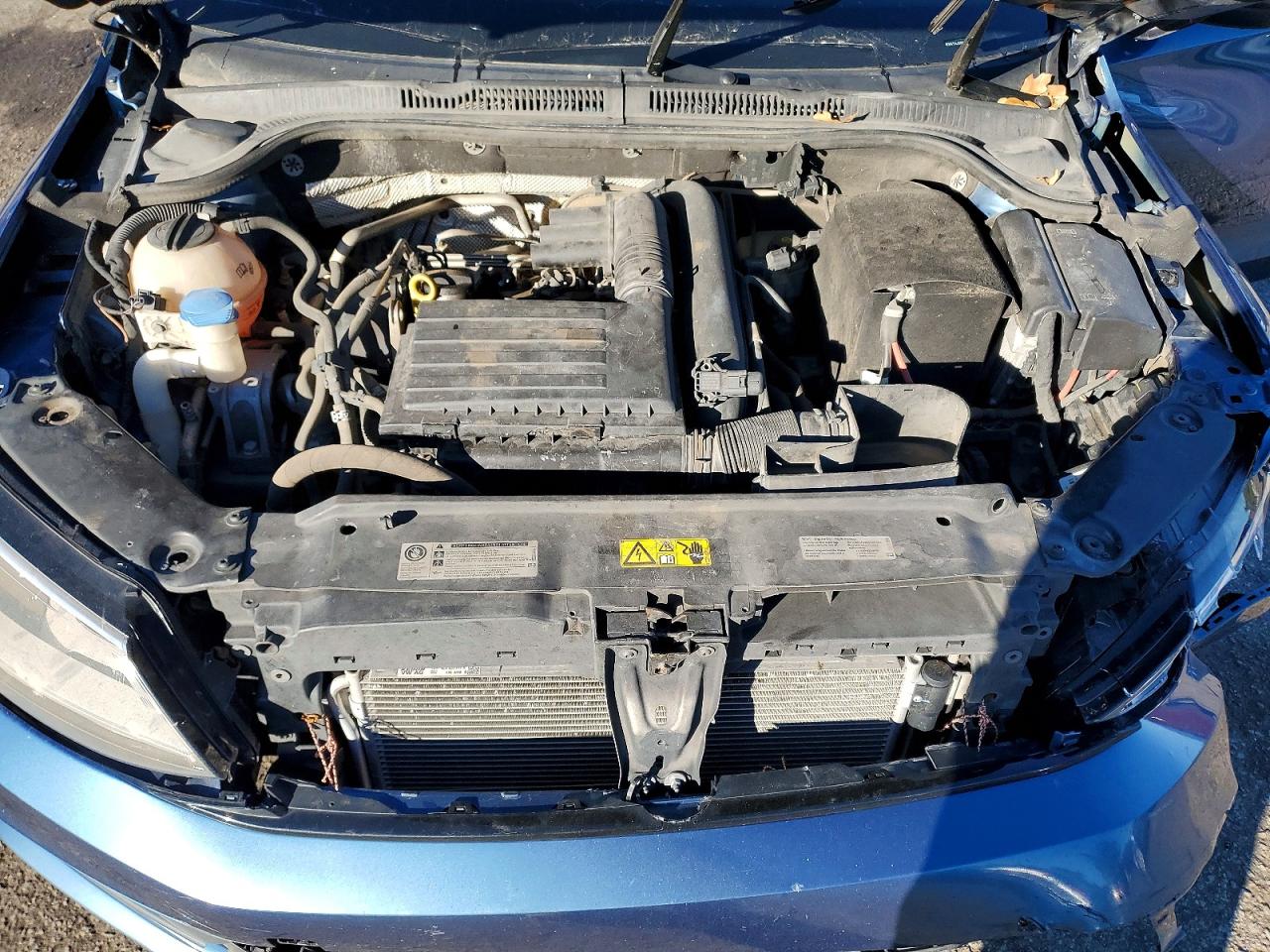 2016 VOLKSWAGEN JETTA S photo 11