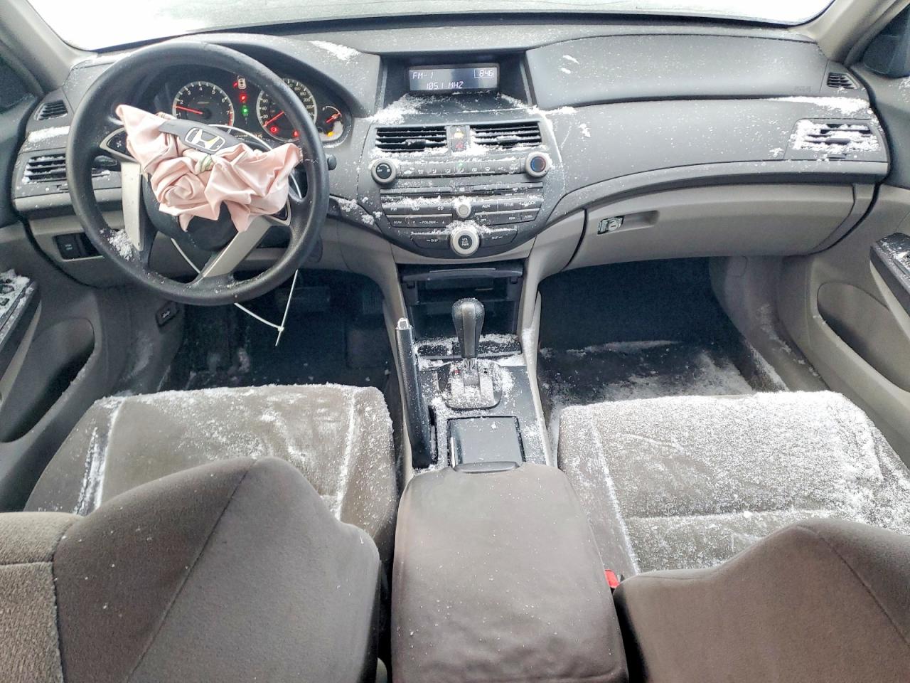 2008 HONDA ACCORD LX photo 8