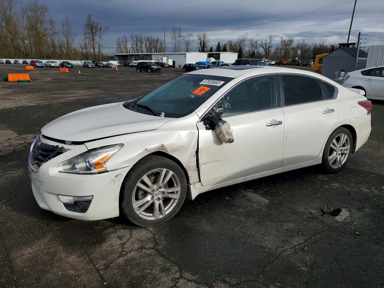 2015 NISSAN ALTIMA