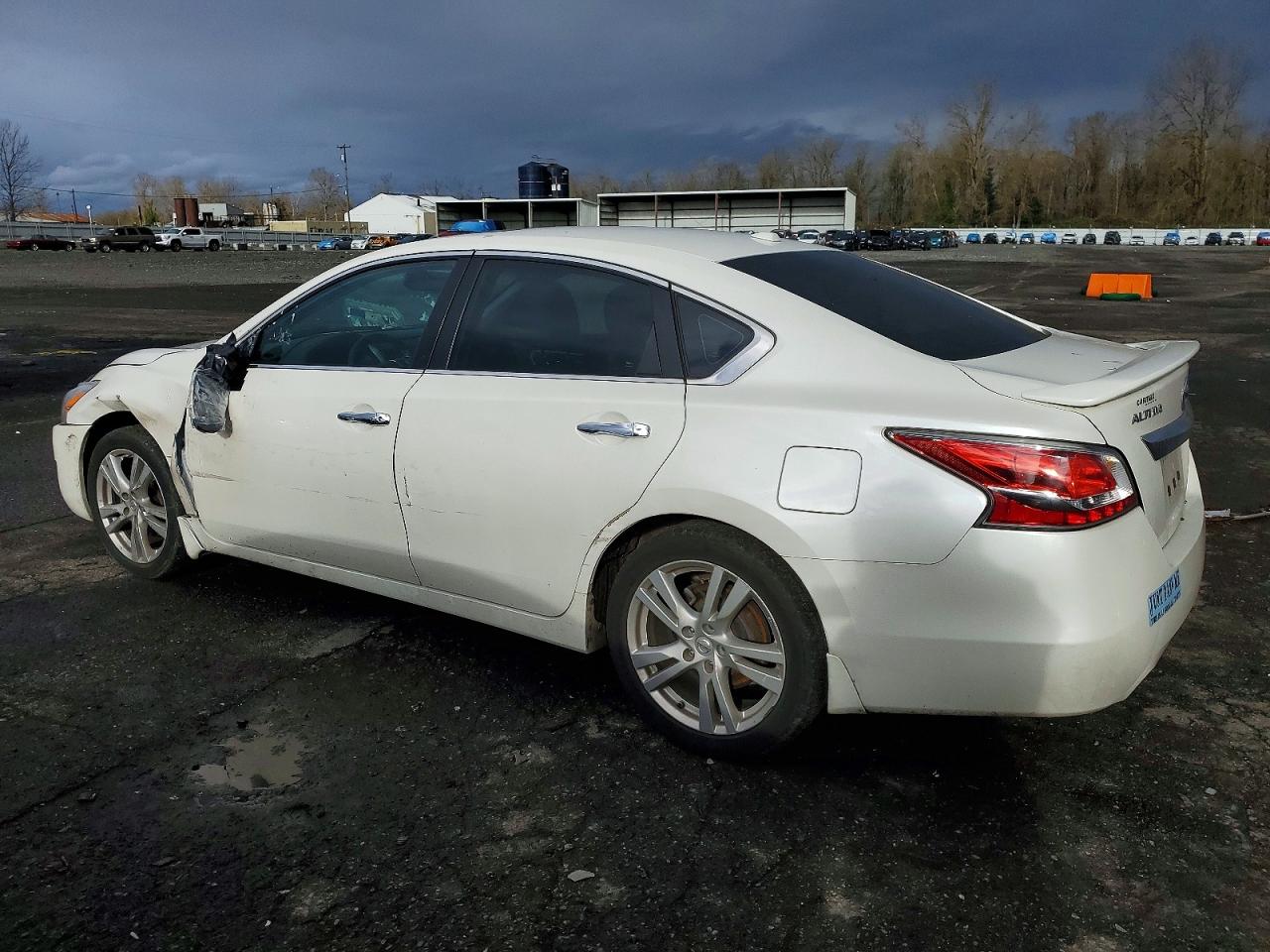 2015 NISSAN ALTIMA 3.5S photo 2