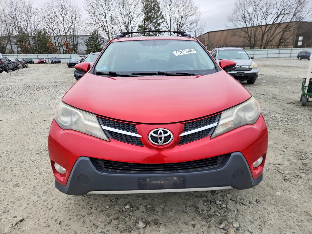 2014 TOYOTA RAV4 XLE photo 5