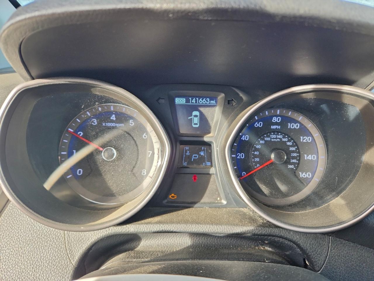 2016 HYUNDAI ELANTRA GT photo 9