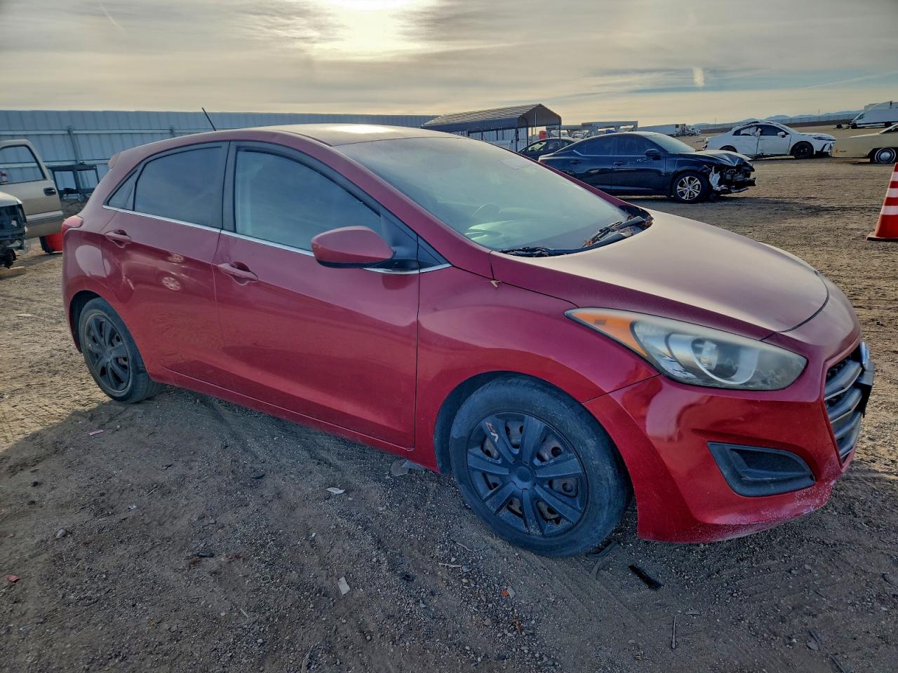 2016 HYUNDAI ELANTRA GT photo 4