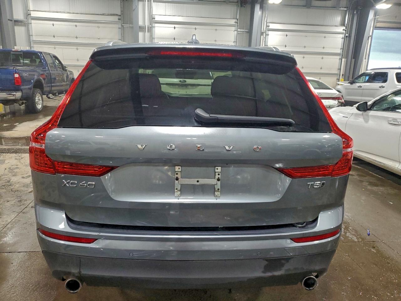 2019 VOLVO XC60 T5 photo 6