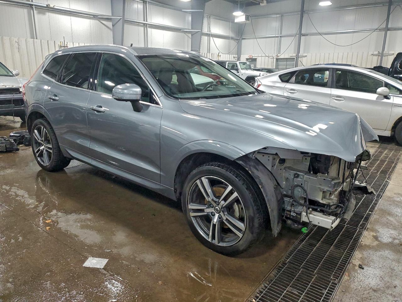 2019 VOLVO XC60 T5 photo 4