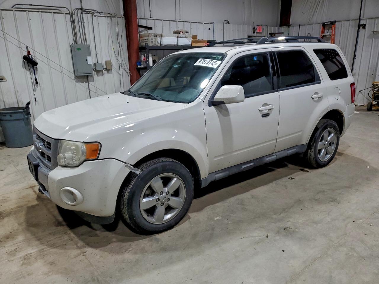 2010 FORD ESCAPE
