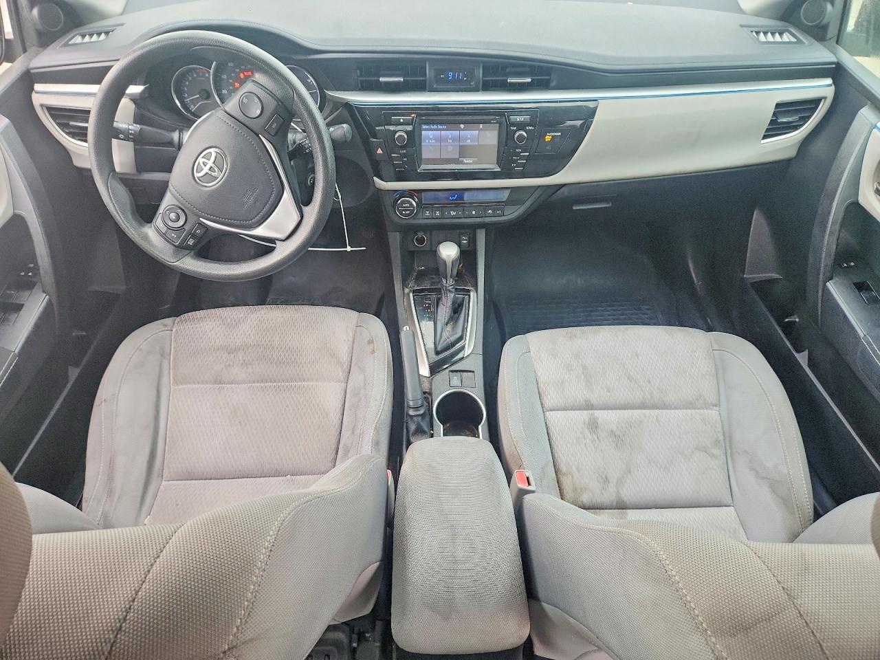 2014 TOYOTA COROLLA L photo 8