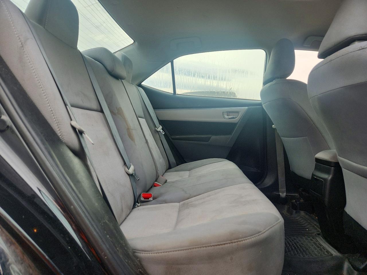 2014 TOYOTA COROLLA L photo 10
