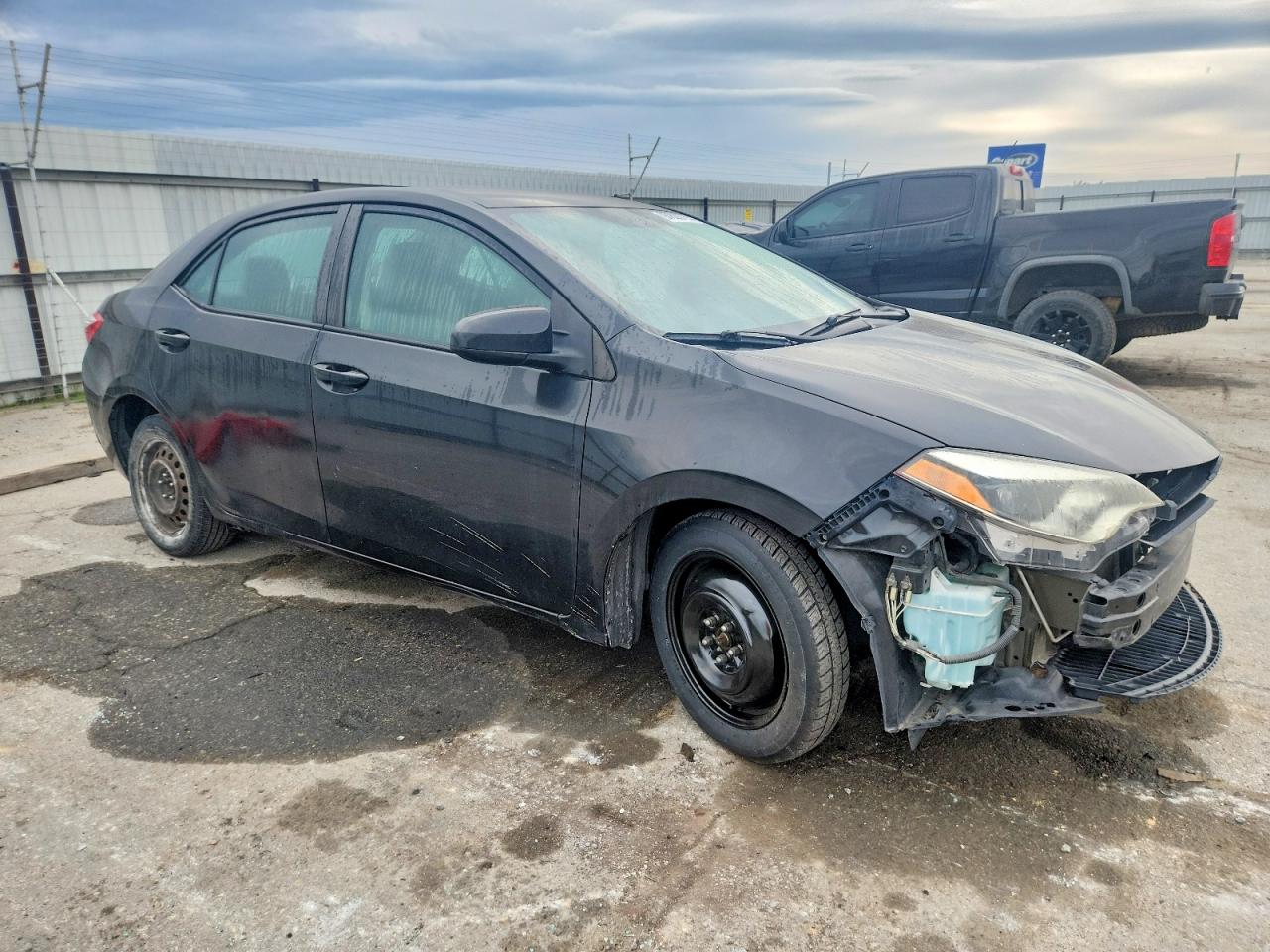 2014 TOYOTA COROLLA L photo 4