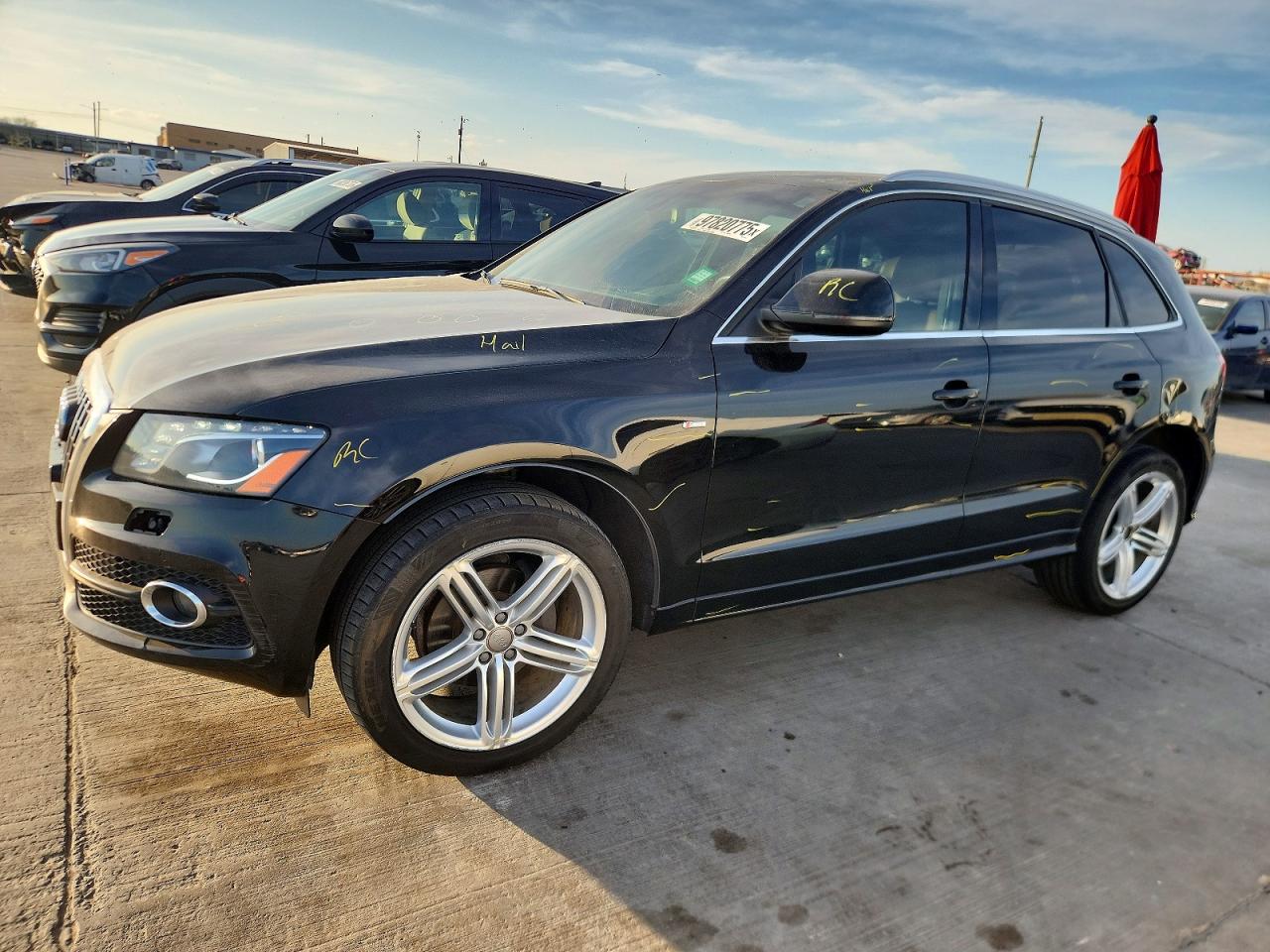 2011 AUDI Q5