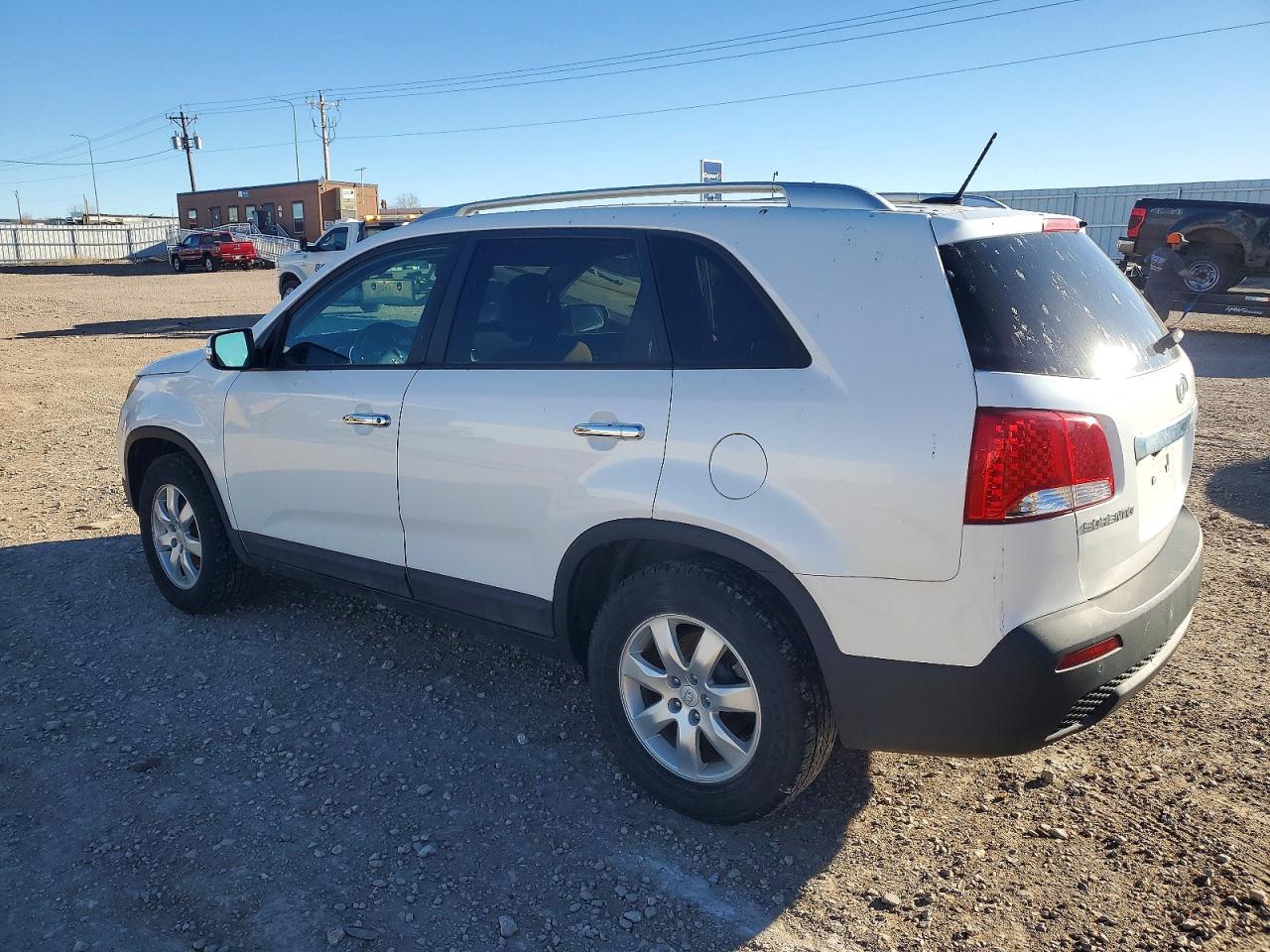 2011 KIA SORENTO BASE photo 2