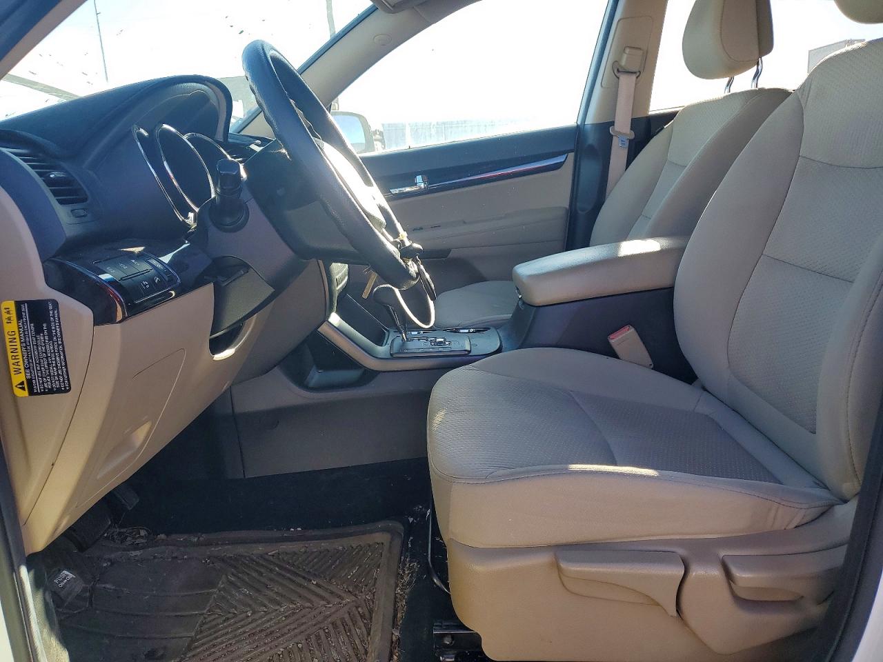 2011 KIA SORENTO BASE photo 7