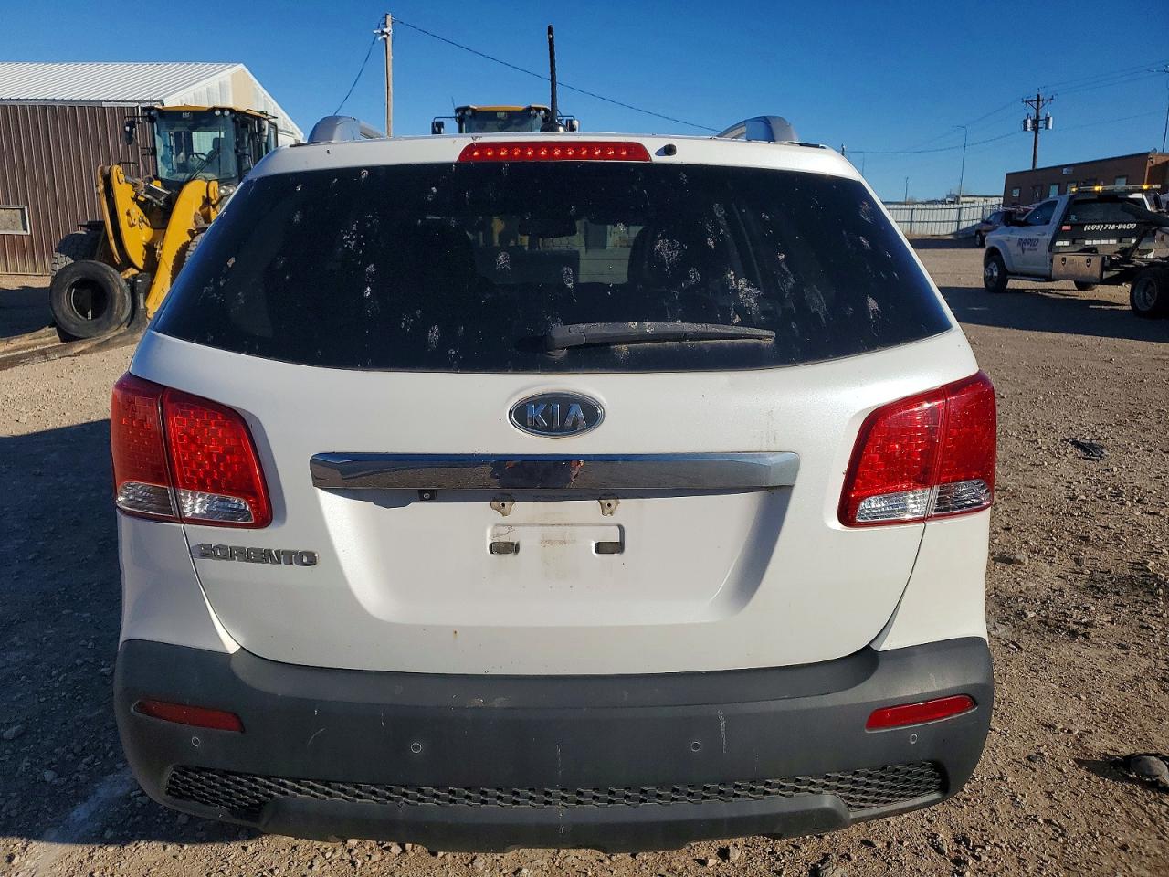 2011 KIA SORENTO BASE photo 6
