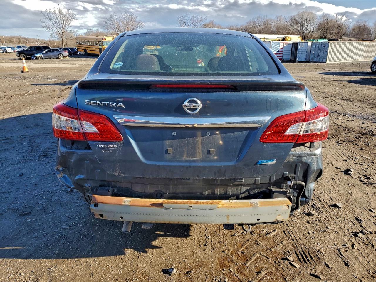 2014 NISSAN SENTRA S photo 6