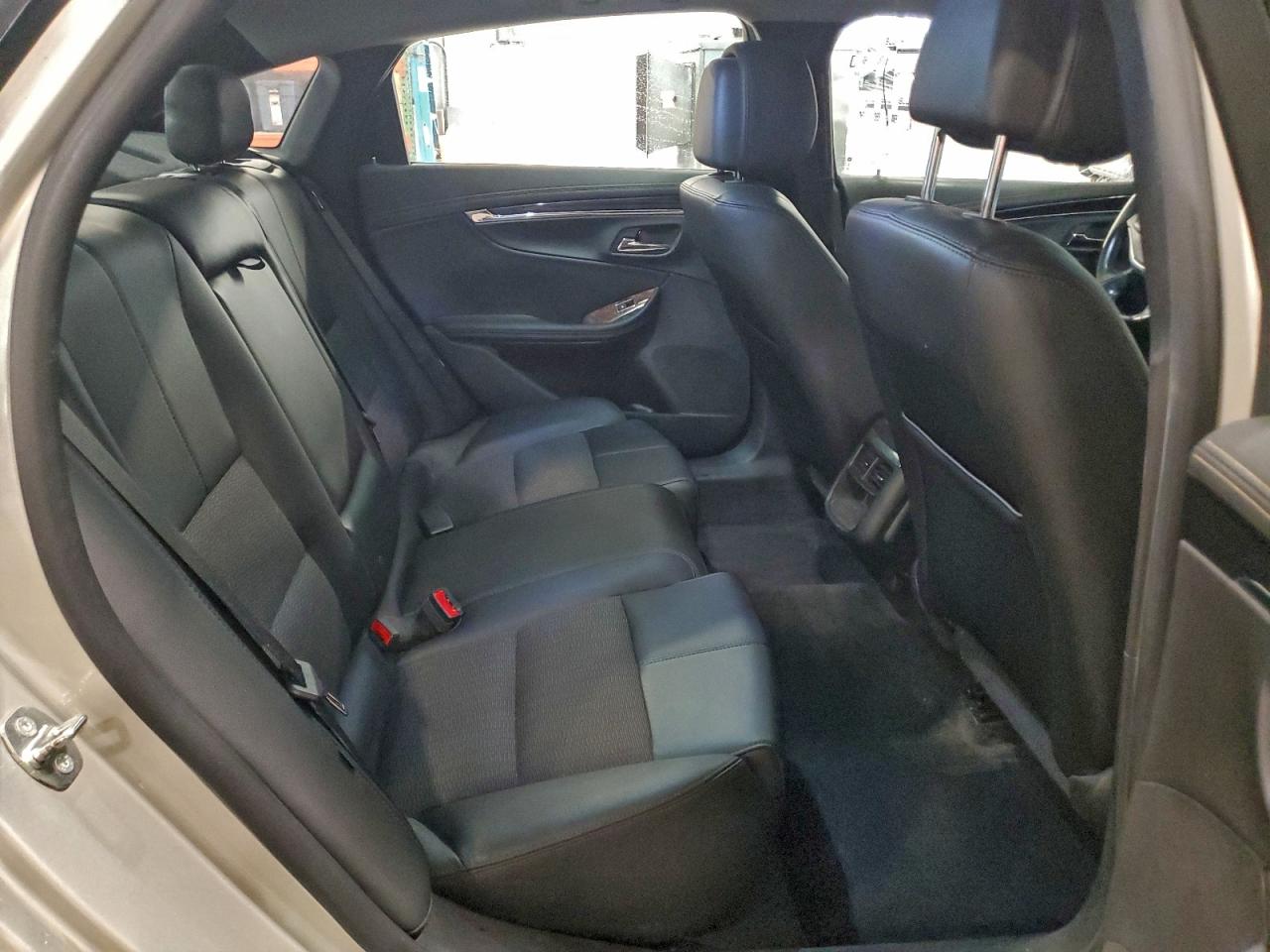 2014 CHEVROLET IMPALA LT photo 19