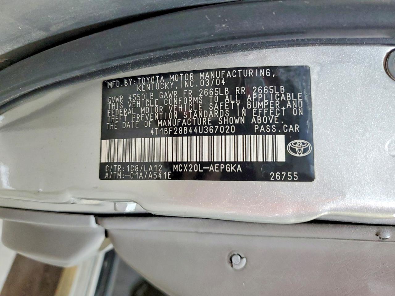 2004 TOYOTA AVALON XL photo 23