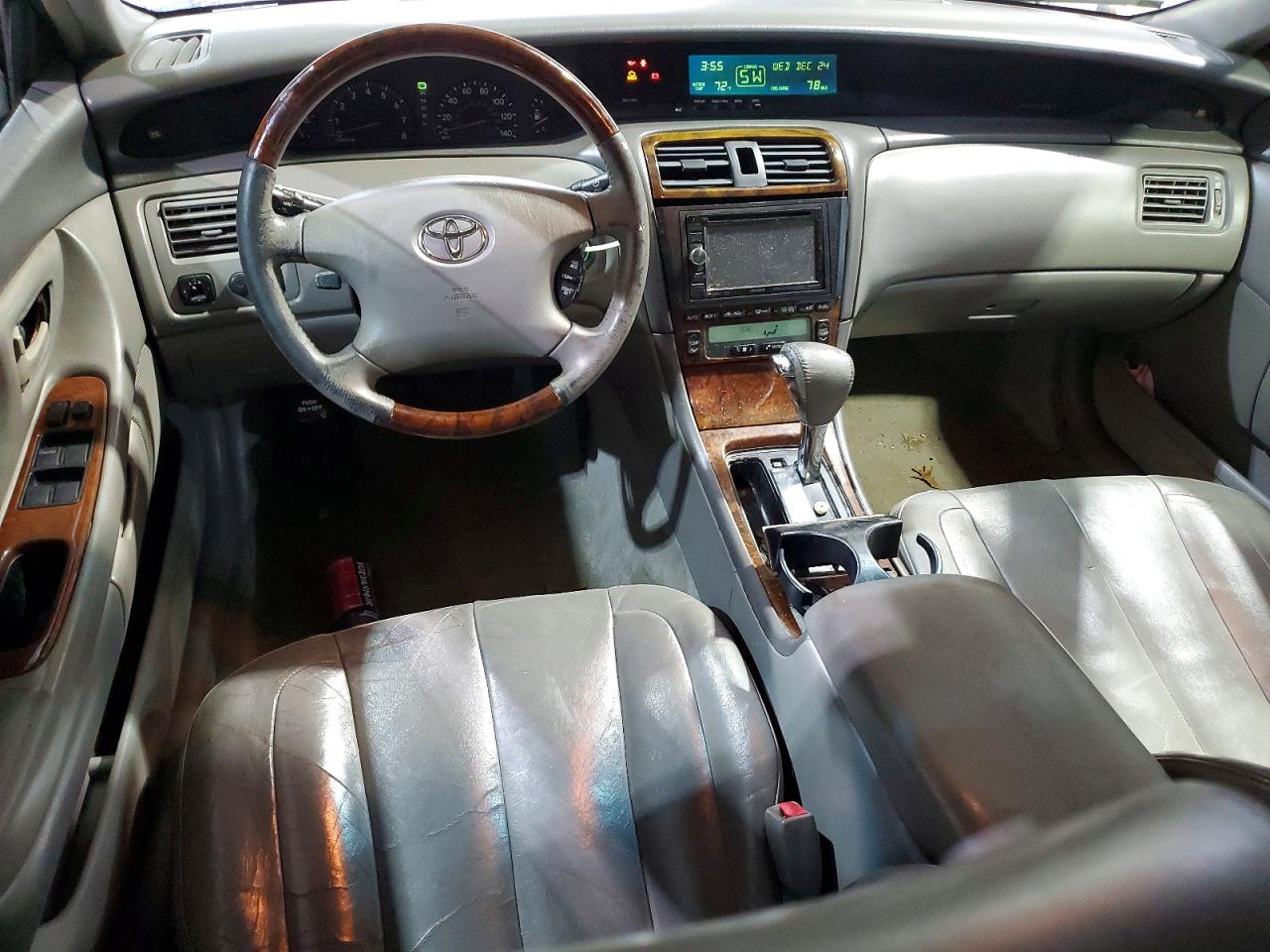 2004 TOYOTA AVALON XL photo 15