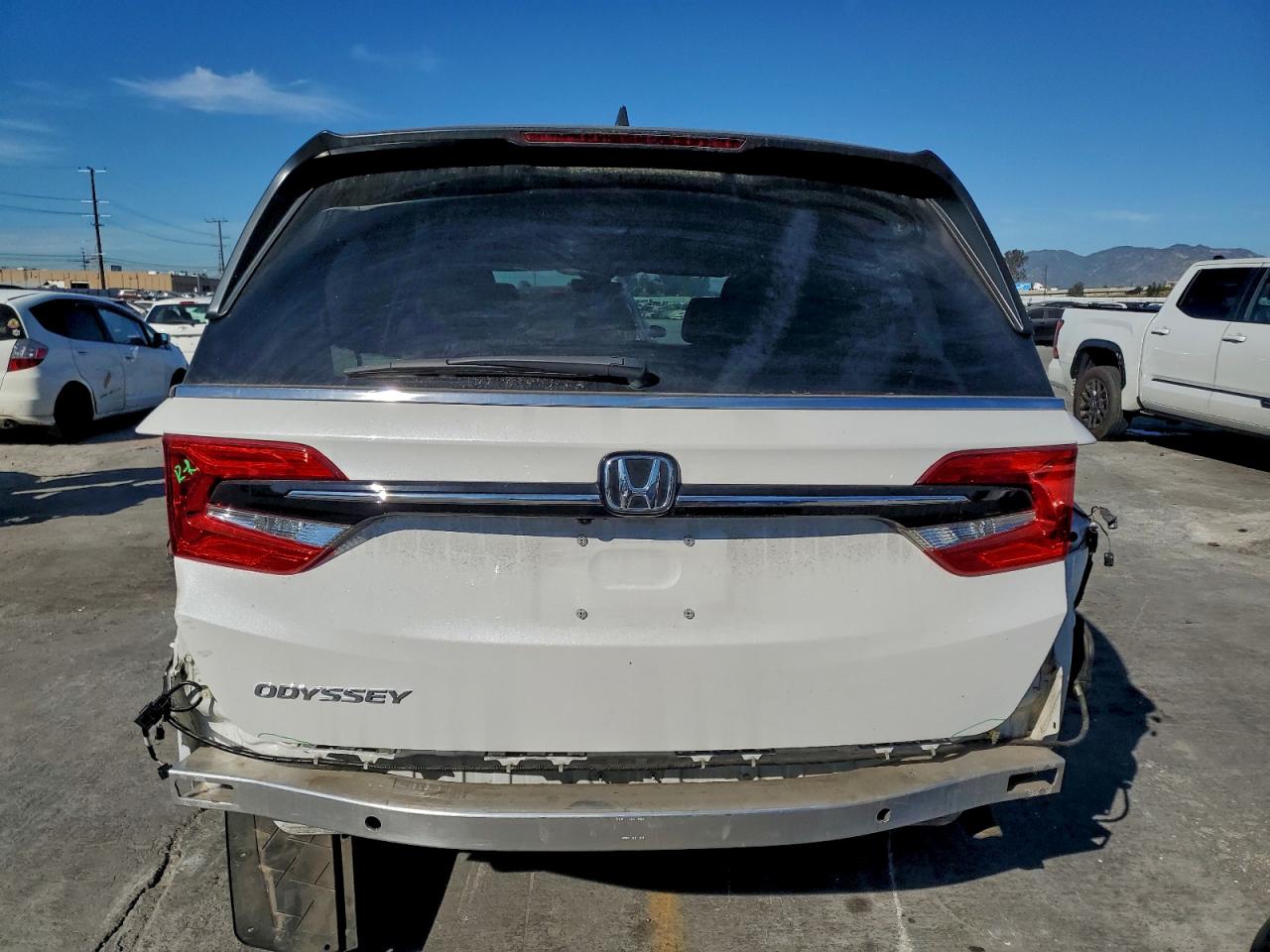 2024 HONDA ODYSSEY EXL photo 6
