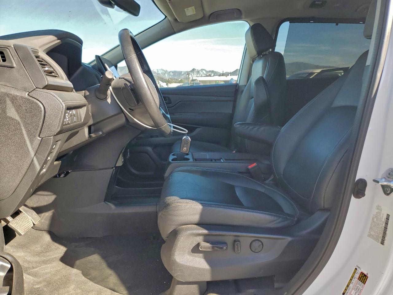 2024 HONDA ODYSSEY EXL photo 7