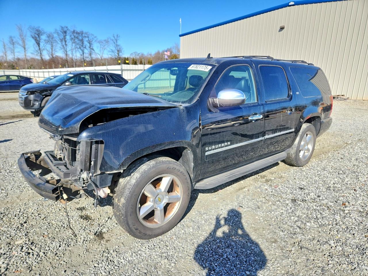 2011 CHEVROLET SUBURBAN