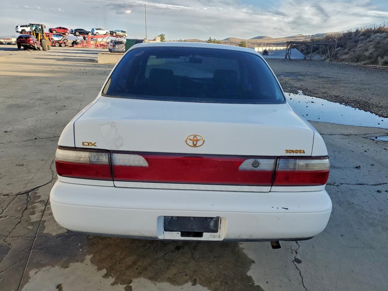 1997 TOYOTA COROLLA DX photo 11