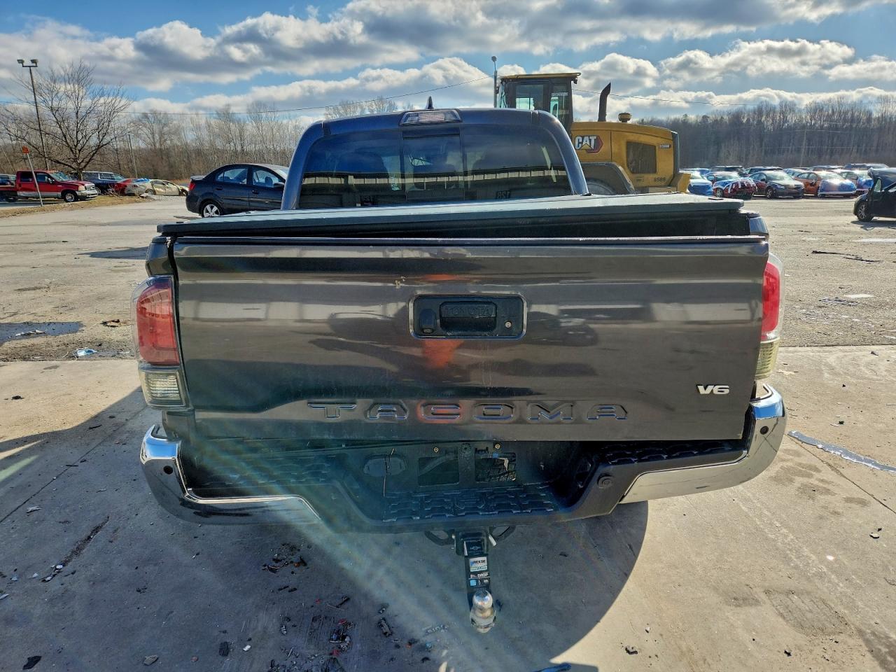 2019 TOYOTA TACOMA DOUBLE CAB photo 11