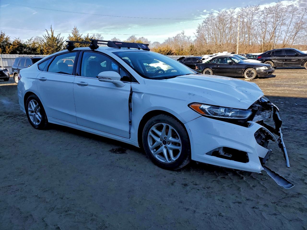 2014 FORD FUSION SE photo 4