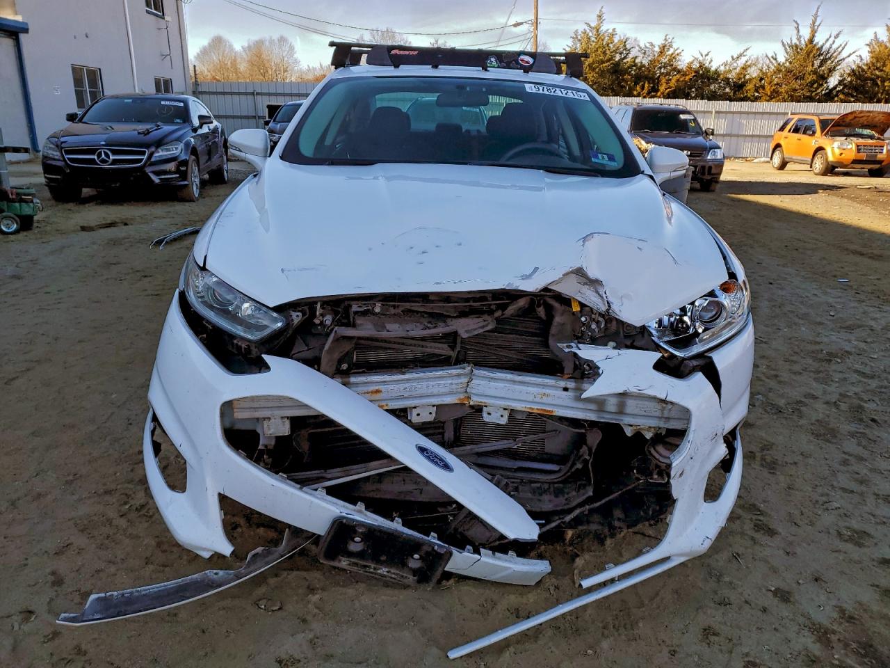 2014 FORD FUSION SE photo 5