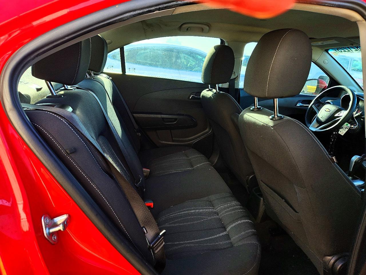 2017 CHEVROLET SONIC LT photo 10