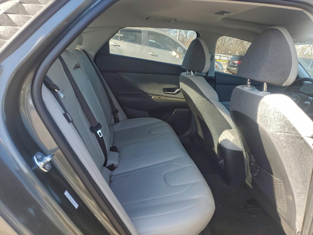 2025 HYUNDAI ELANTRA LIMITED photo 10