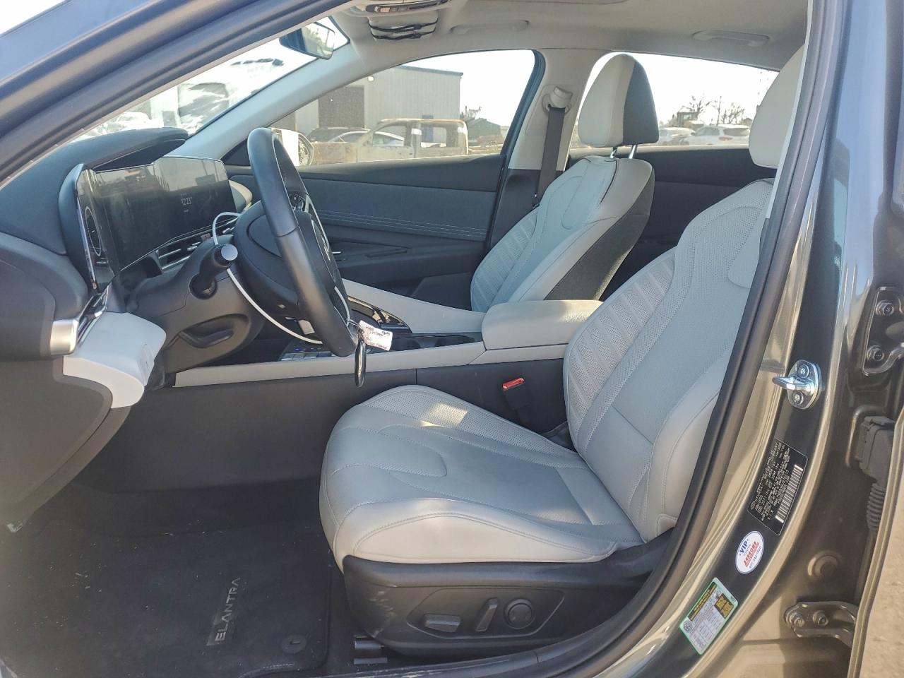 2025 HYUNDAI ELANTRA LIMITED photo 7